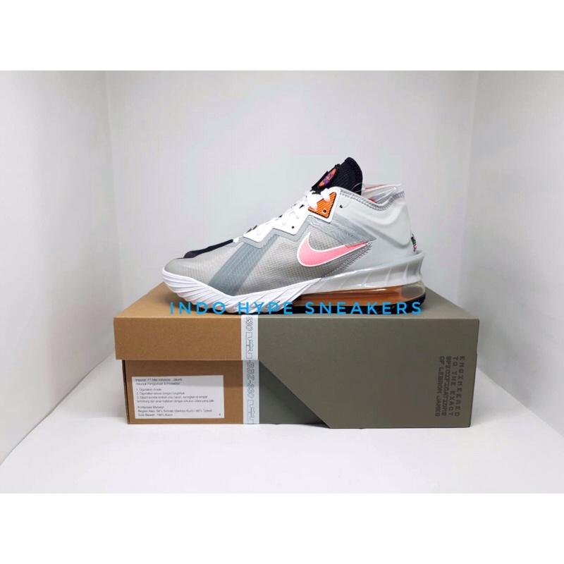 Nike Lebron 18 Low SPACE JAM BUGS vs MARVIN