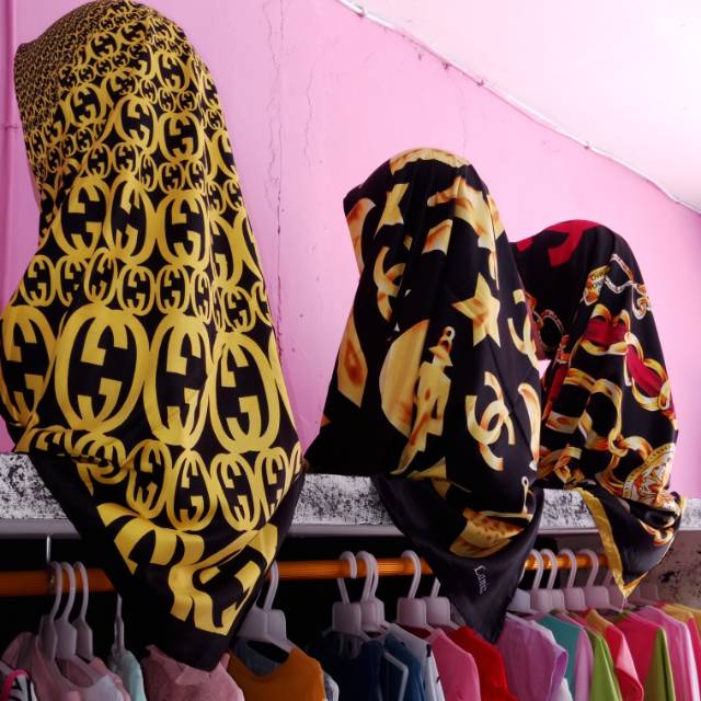 Jilbab lamiz motif branded