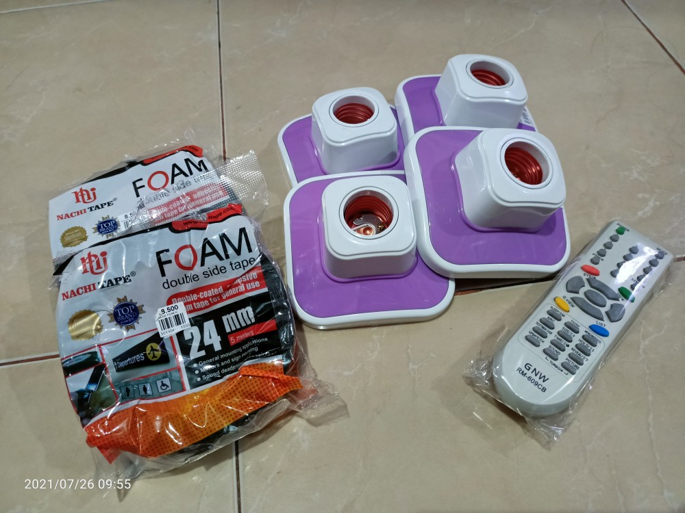 Double Tape Foam Lebar (2,4cm) 24mmx5m Isolasi Bolak Balik Spon Perekat Lampu Led Strip Lengket