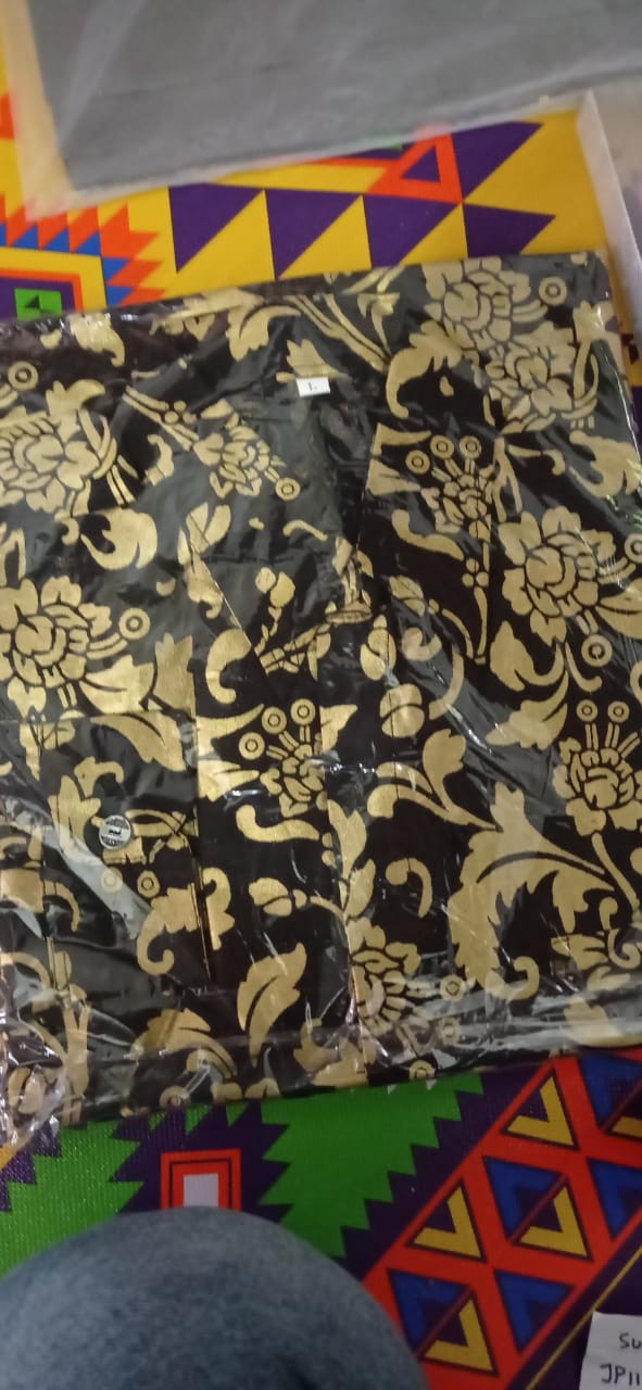 Kemeja Pria Lengan Panjang Exclusive Modern