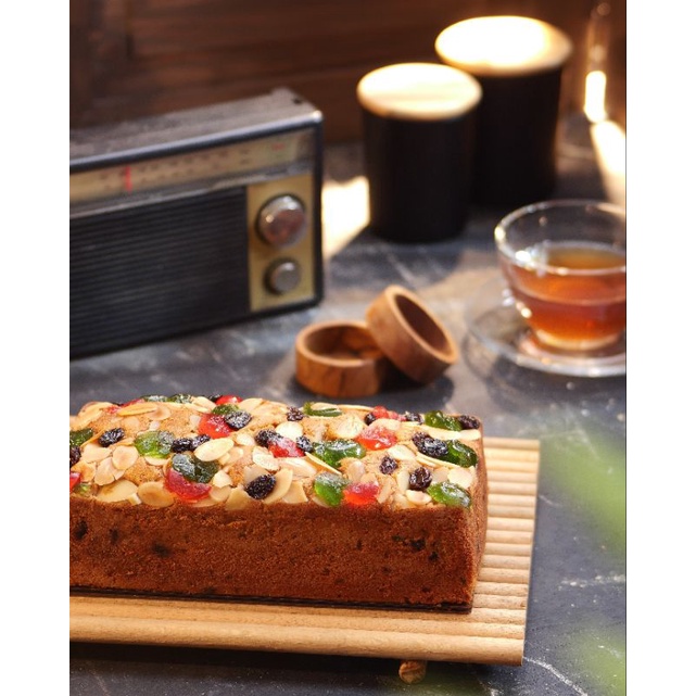 

English Fruit Cake / Fruit Cake / Clasik cake / Fruit cake semarang 10x20