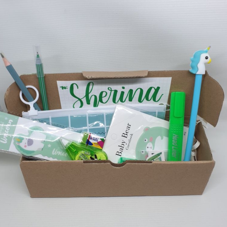

Estetique Stationary Kit Gift Box - 3 pilihan warna // Dimino