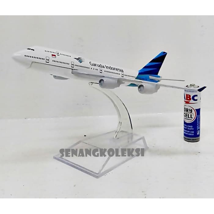 Diecast Pesawat - Miniatur Pesawat Garuda - Diecast Pesawat Jet Diecast Pesawat Garuda Produk