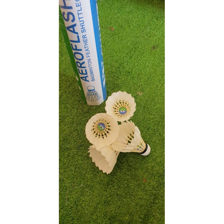 SHUTTLE COCK / SHUTTLECOCK BADMINTON YY AEROFLASH 07 MADE IN CHINA