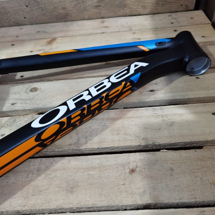 Frame Sepeda Gunung MTB Orbea Alma 26 Inch Black Orange Blue Inner Cab