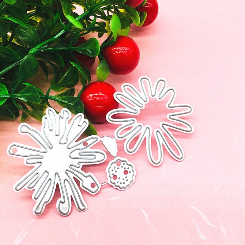 Stensil Cutting Dies Bentuk Bunga Daisy Chrysanthemum Bahan Metal Untuk DIY Embossing