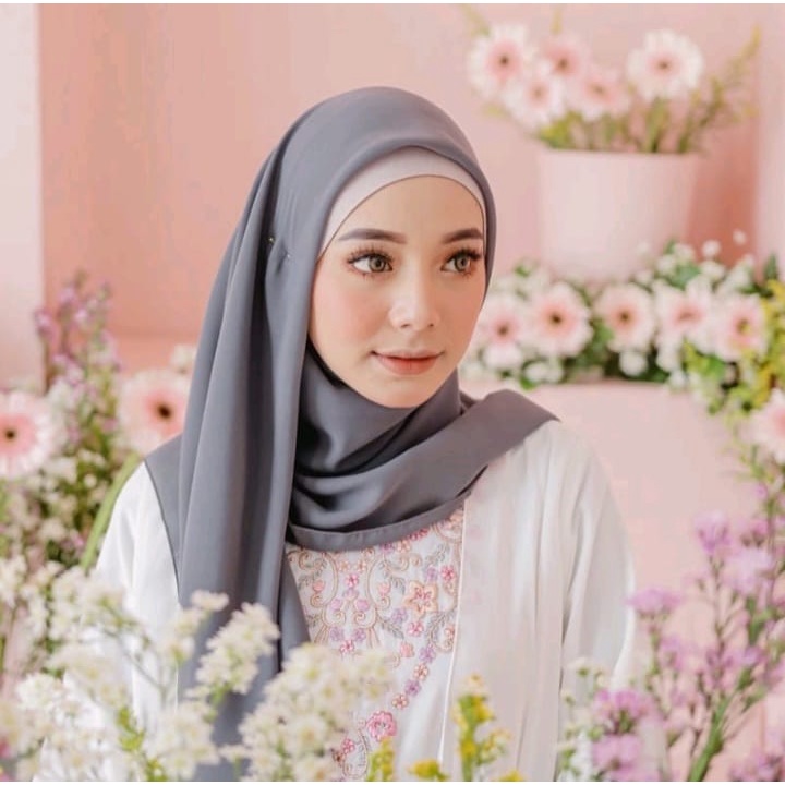 [Bisa COD] Hijab Segiempat Paris Premium  Bahan Katun Premium  Ukuran 110x110cm