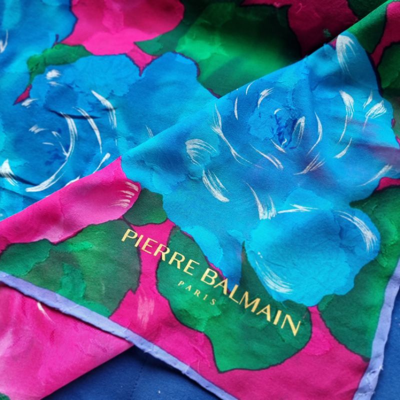 Preloved authentic piere balmain silk scarf