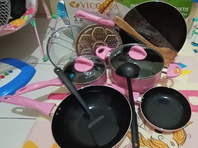 Cookware Set Vicenza V712