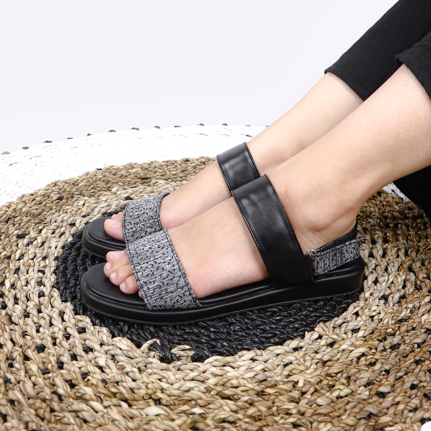 Sandal Platform Tali Wanita Casual Velonesia Slip Sandal Casual Platform Wanita - Keiko