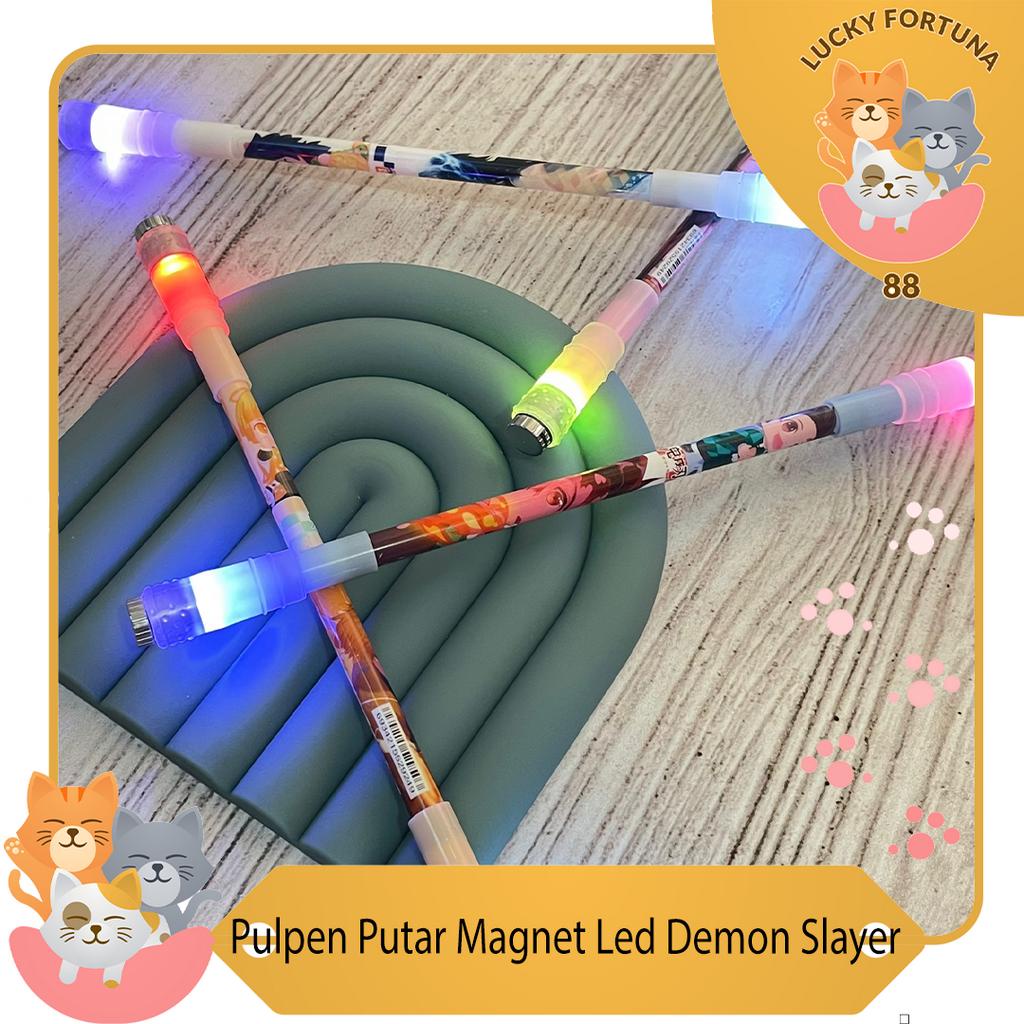 

[LuckyFortuna88] Pulpen Putar Magnet Led DemonSlayerPulpen putar magnet LED Demon Slayer Pulpen putar magnet dengan desain Demon Slayer Pulpen putar magnet bergambar Demon Slayer Pulpen putar magnet LED dengan motif Demon Slayer Pulpen putar magnet LED