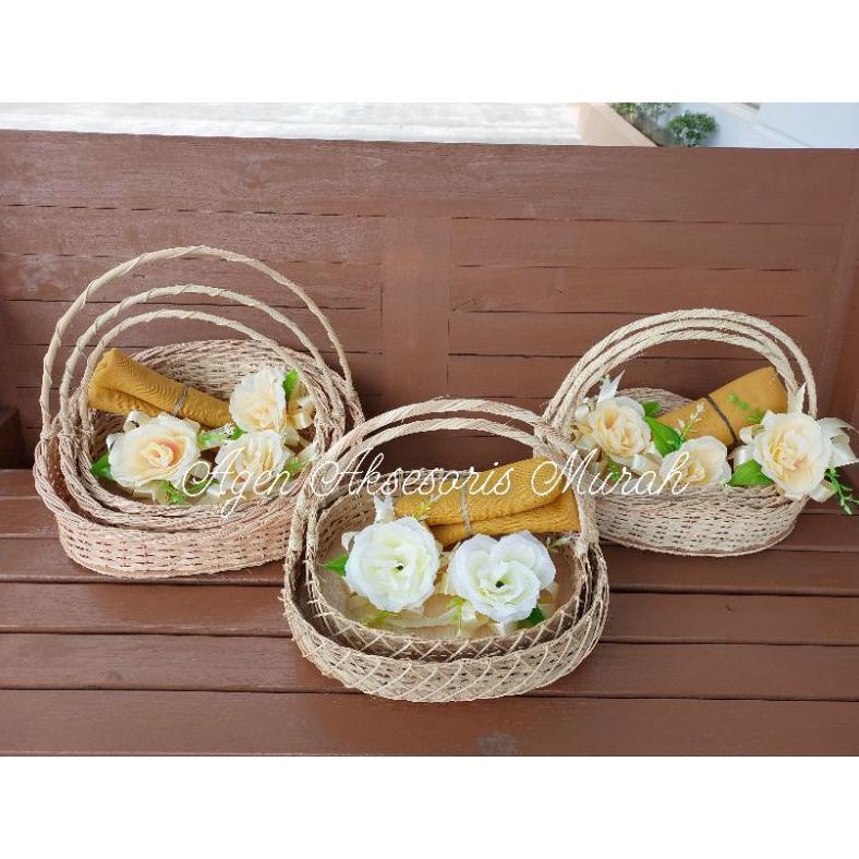 TERLARIS  KERANJANG ROTAN HANTARAN FREE TILE BUNGA TERLARISS...,,,,,