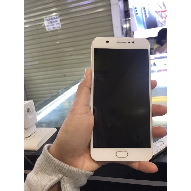 VIVO Y69 RAM 3 GB ROM 3 GB SECOND NO MINUS