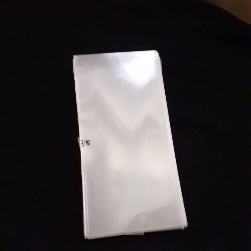 

plastik uang/uk 7x15 tanpa perekat