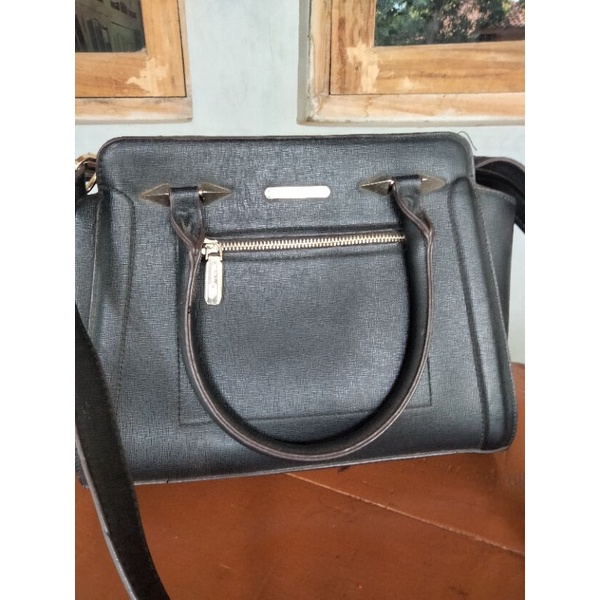 Preloved Tas Elizabeth Emsio with dust bag