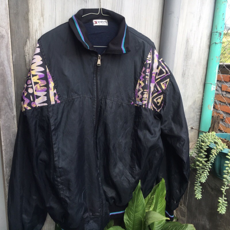 Thrift jaket parasut vintage sport second