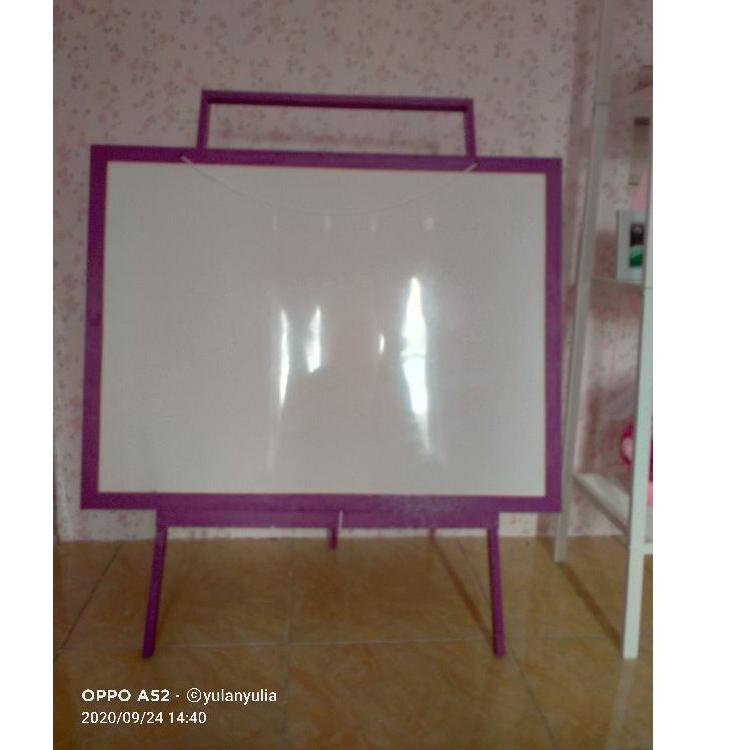 

ビ Papan Tulis 60x80 / white board ukuran besar+ standing gratis spidol+ penghapus ㄺ