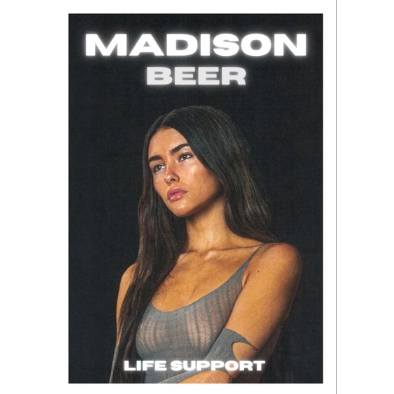 POSTER DINDING MADISON BEER (BISA CUSTOM GAMBAR)