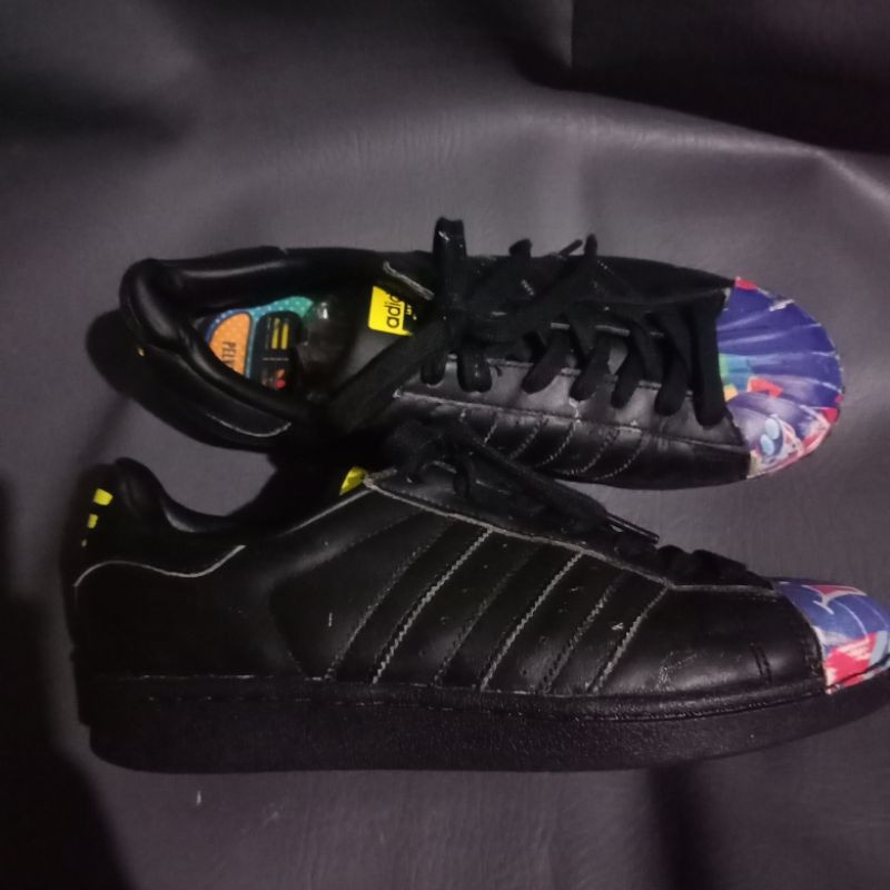 sepatu adidas superstars X Pharrell Williams second original