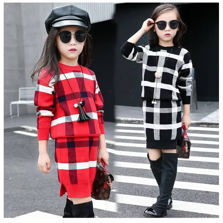 Setelan anak cewek kekinian HITAM / MERAH kotak2 dan rok import