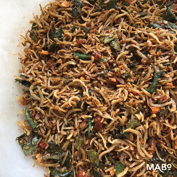 

Sambal Teri Medan Kering KRIUK, GURIH, PEDAS POLLL! by Sambal Mabo