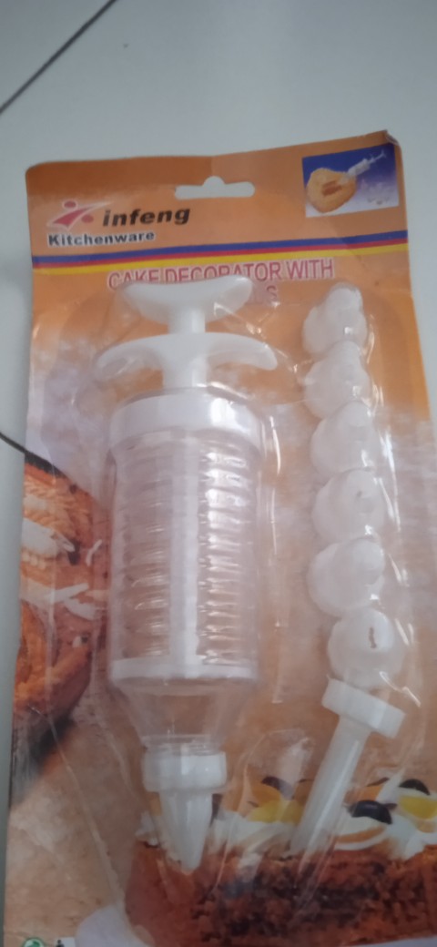 Spuit Alat Hias Kue 8 In 1 Suntikan Cake Decoration Set Peralatan Hias Kue Hias Tart Kue Kering Unik