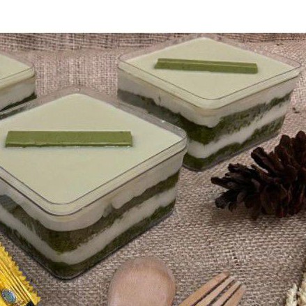 

GREEN TEA DESSERT BOX
