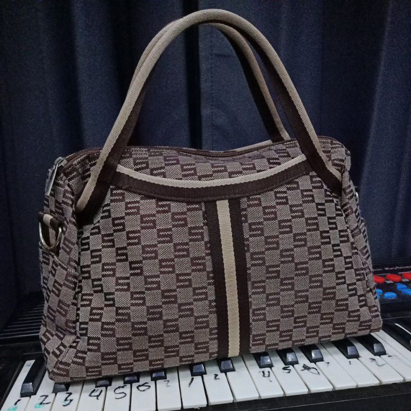 Tas preloved minggat coklat ala Sisley