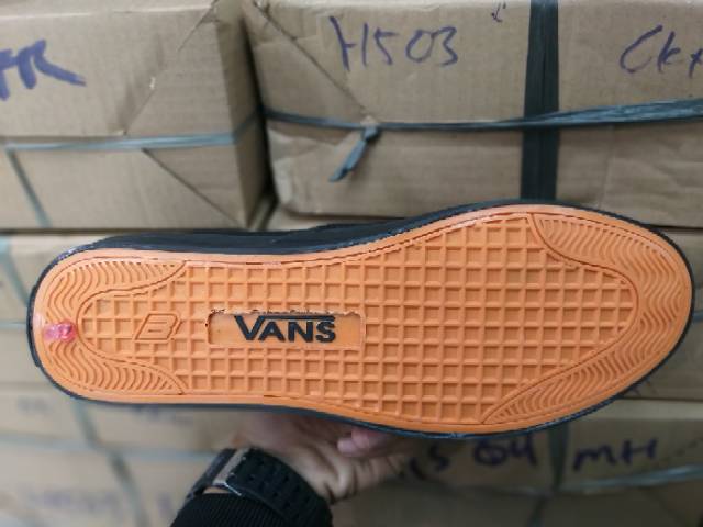 Sepatu Vans Slip On Slop Fullblack Tanpa Box Hitam Polos Sekolah Kerja Formal Traning Ospek Murah