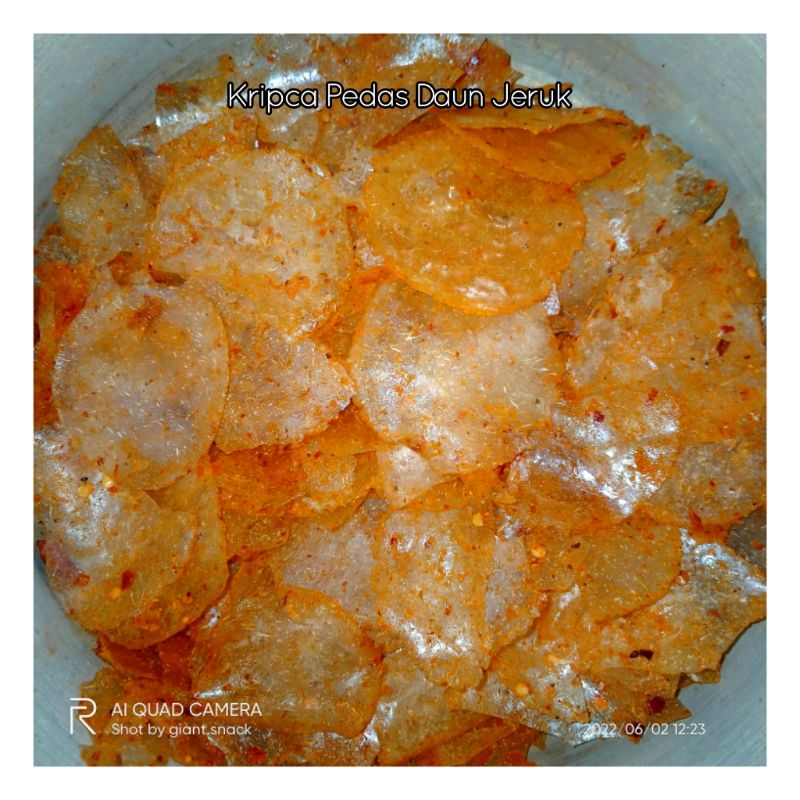 

KRIPIK KACA PEDAS DAUN JERUK/MURAH/ENAK
