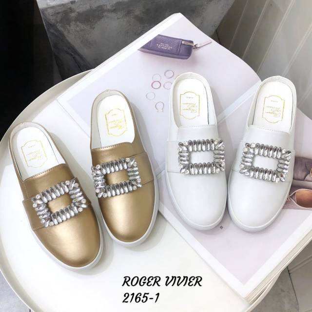 SNEAKEES ROGER VIVIER 2165-1 JO Sepatu Impor Batam