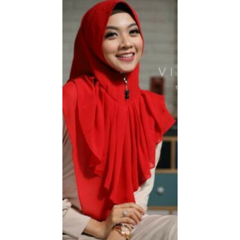 VIERNA HIJAB THAMRIN