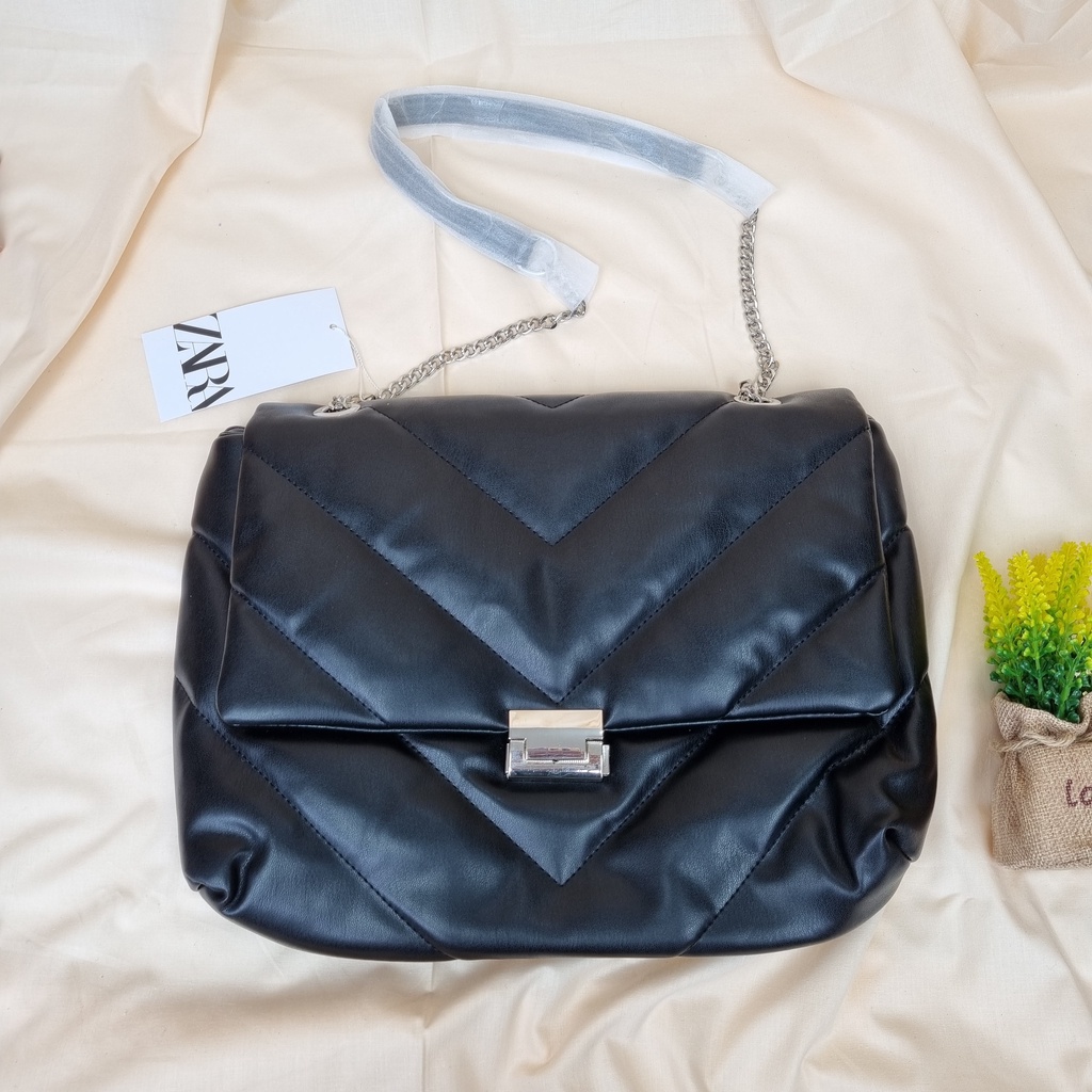 TAS ZARA WANITA MAXI QUILTED BAG