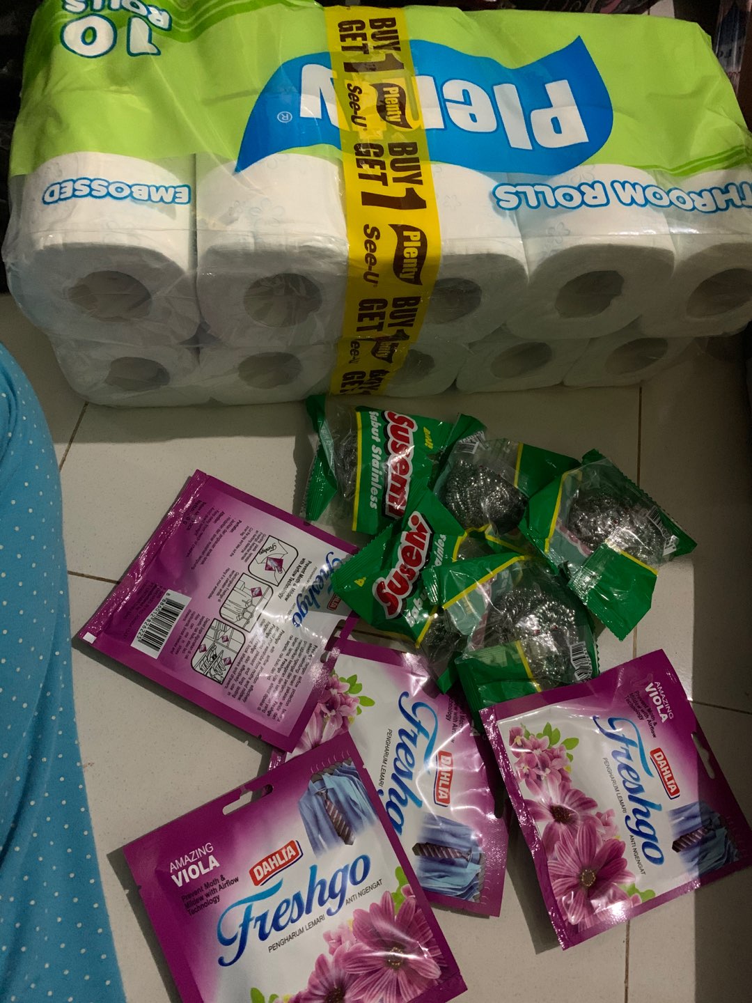 Plenty Bathroom Rolls Tissue Makro Mikro Flower [10 Roll/2 Ply] - Buy 1 Get 1