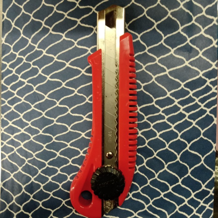 

Bergaransi Cutter 580/ Karter Pisau 580Jumbo / Pisau Kater Jumbo / Cutter / Pisau Terlaris