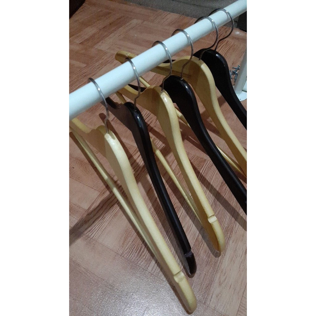 Hanger kayu palangan ( Beli 50 pcs Gratis 2 pcs)l