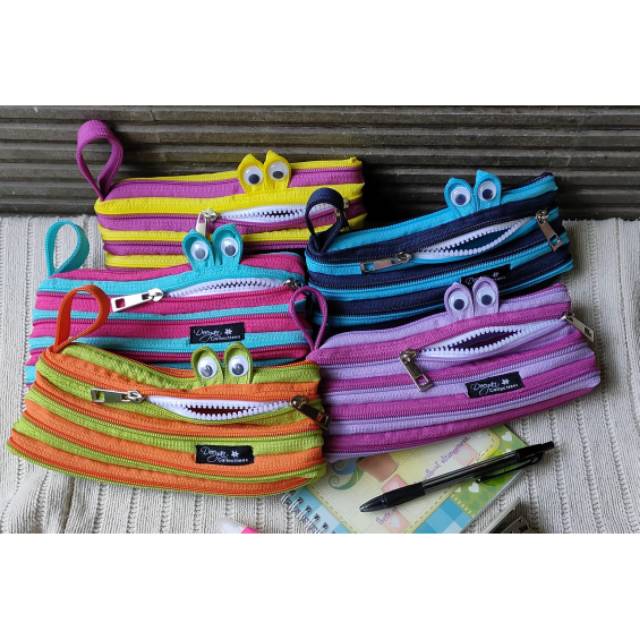 

Zipper monster pencil case (tempat pensil/crayon)
