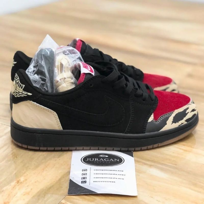 Nike Air Jordan 1 Low x SoleFly &quot;Carnivore&quot;