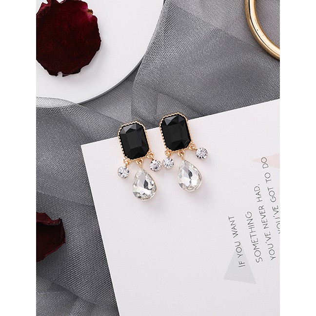 LRC Anting Tusuk Fashion Square Drop Pearl-studded Chain Fringe Drop Earrings F43900