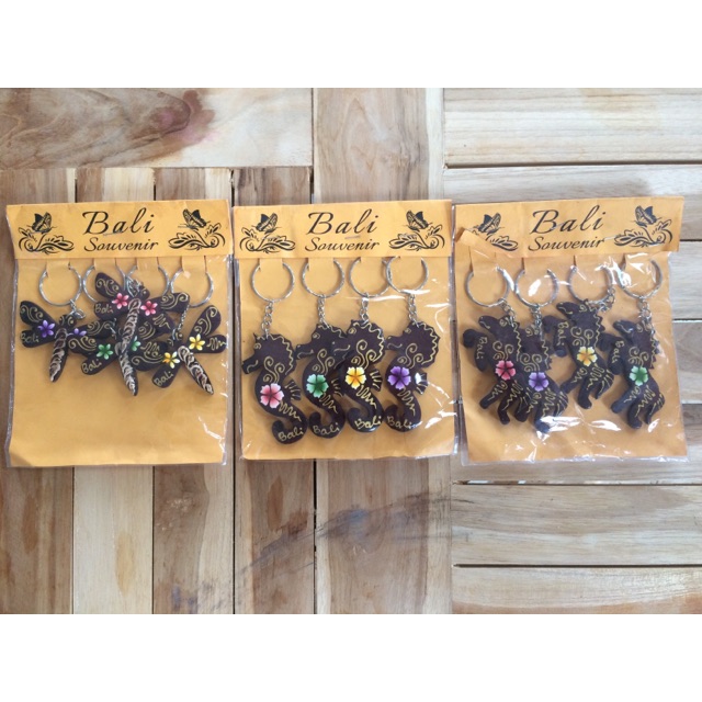 GANTUNGAN KUNCI BALI