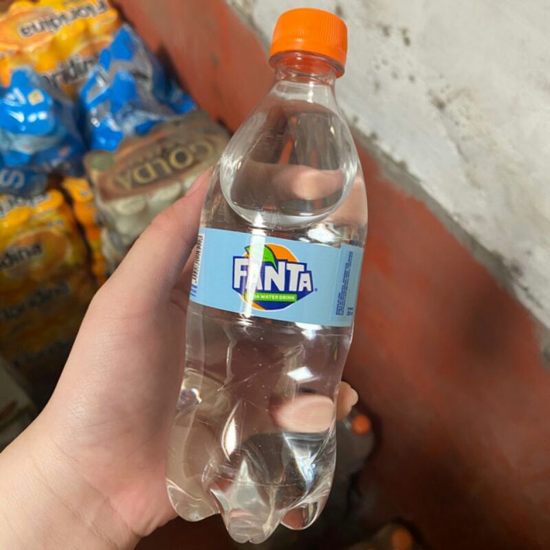 

FANTA Minuman Botol Kecil