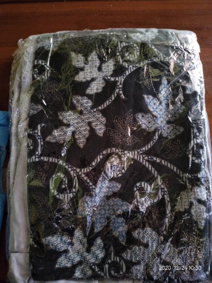 Sale!!! Set Devita Gamis + Rok Batik Brukat Corneli
