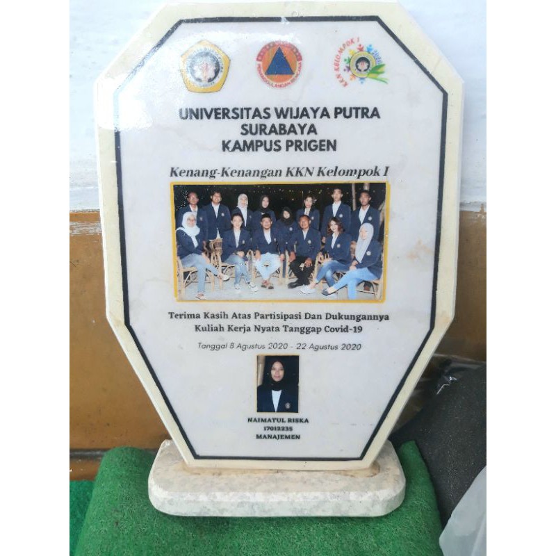 Souvenir Plakat Marmer Cinderamata Vandel Desain Bolak Balik