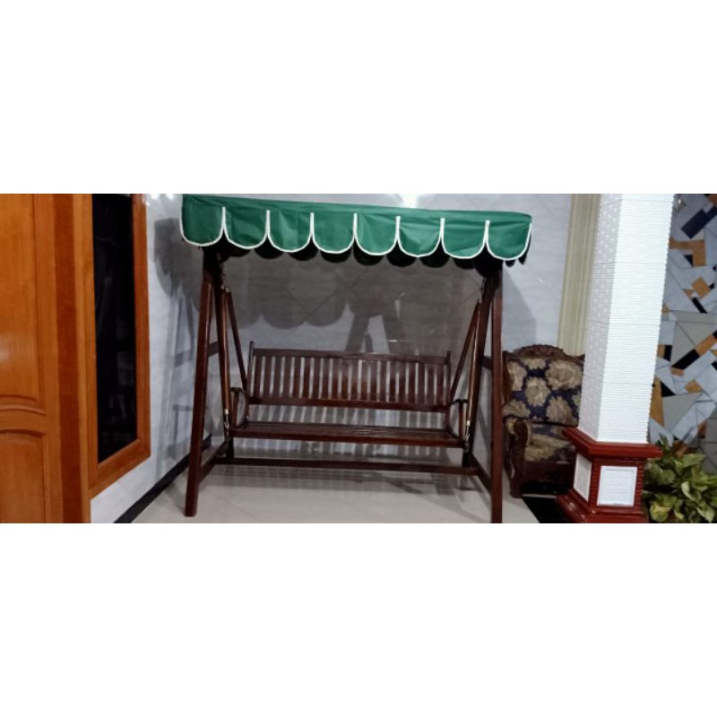 Ayunan/swing teras kayu jati uk lebar 200 cm uk duduk"an150 sudah finishing