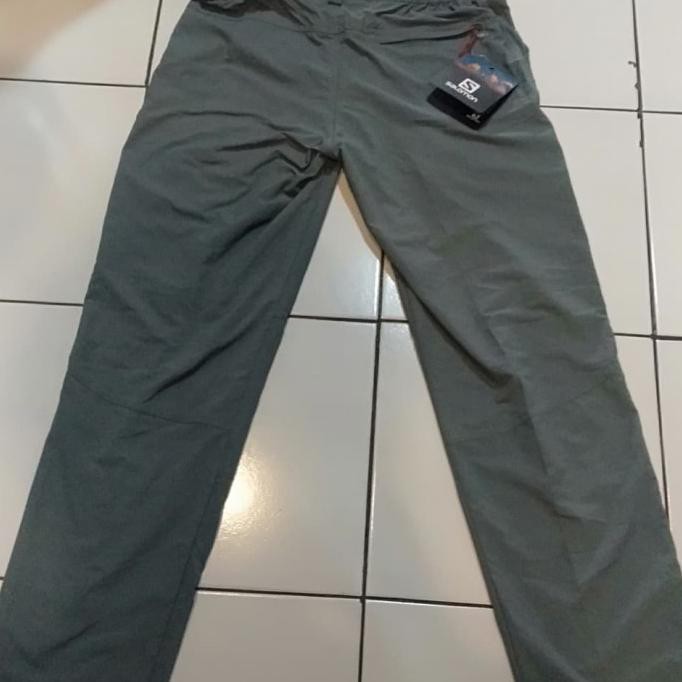Celana panjang salomon