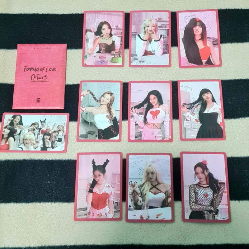 [SHARING] TWICE Photocard Benefit - Official from Album FORMULA OF LOVE : O+T=<3 [study about love /