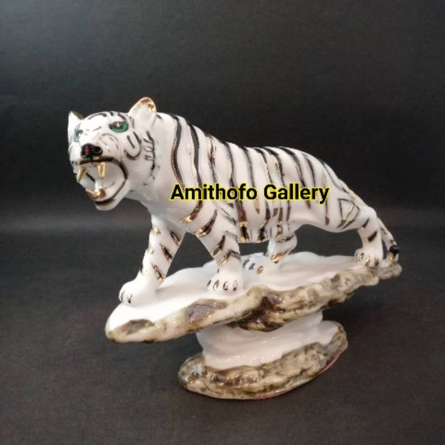 Harimau macan putih diatas gunung 16cm