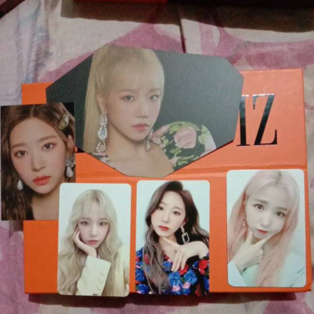 PC BLOOM*IZ HITOMI IZONE (-minicard minju)
