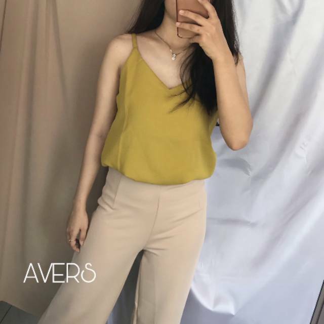 YUJIN TOP - AVERS