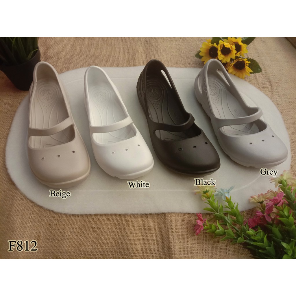 Sepatu Wanita Karet Redapple F812